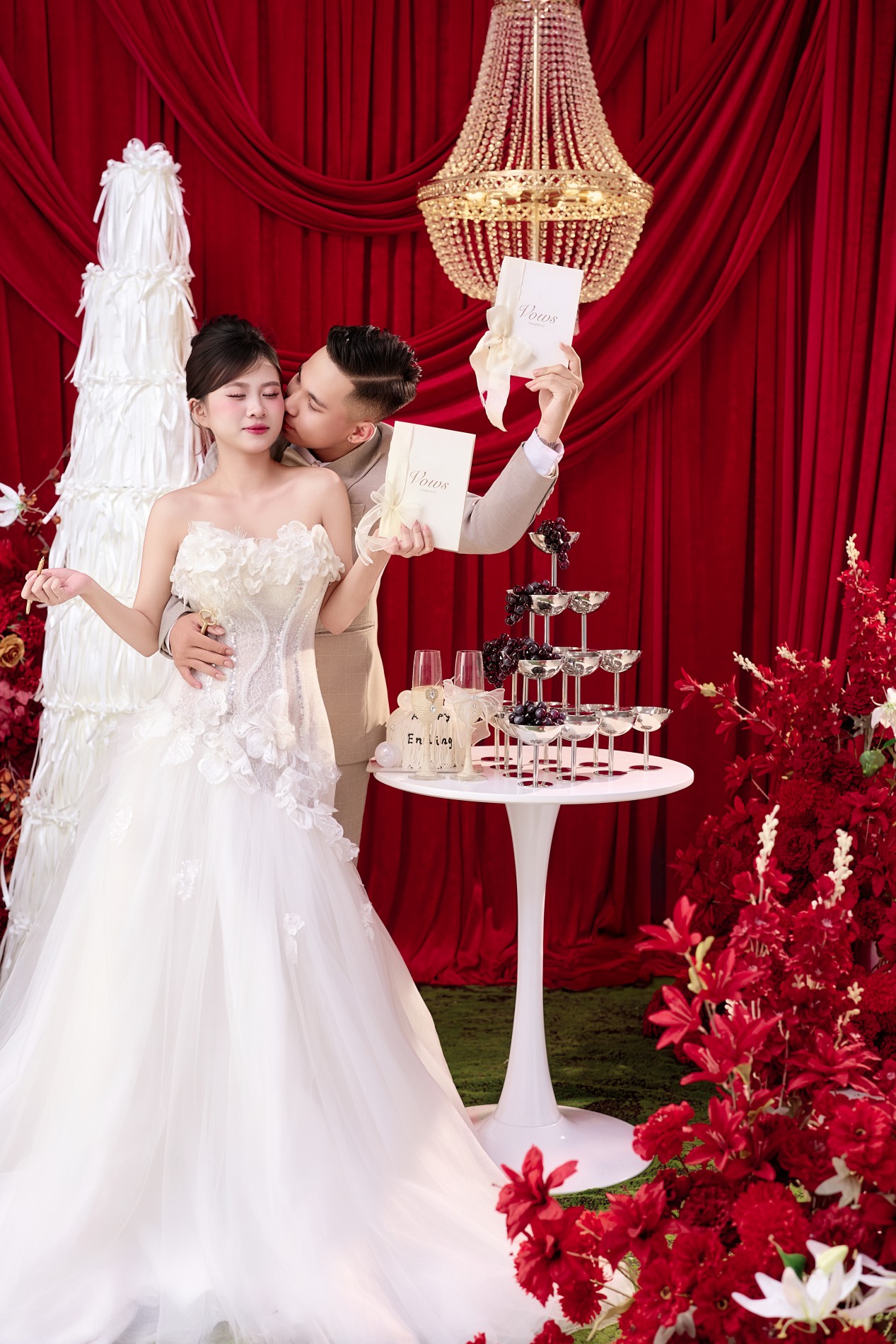 XUÂN TRƯỜNG & HỒNG ANH